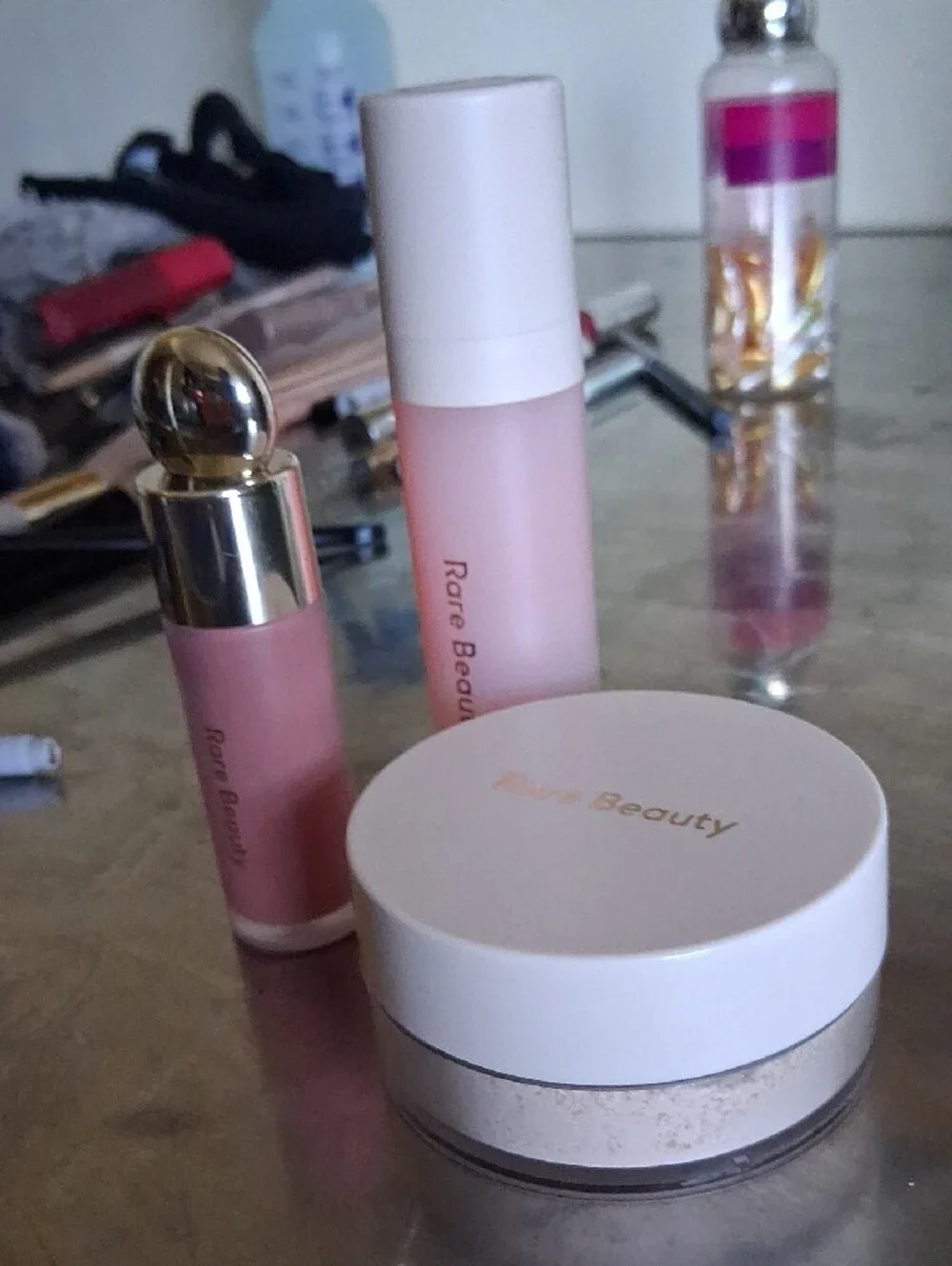 Rare Beauty HOPE Blush & Pore Diffussing Primer& LIGHT Setting Powder